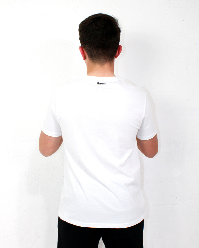 camiseta-blanca-chico-ecologica-espalda