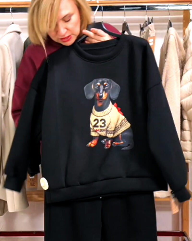 SUDADERA OVERSIZE PERRITO NEGRA