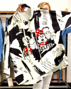 quiles_shop-sudadera-animada-selfie-tallas-grandes-baratas