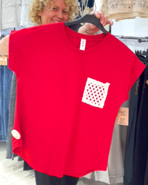 ikemi-camiseta-pocket-roja-tendencias-chica-moda-juvenil