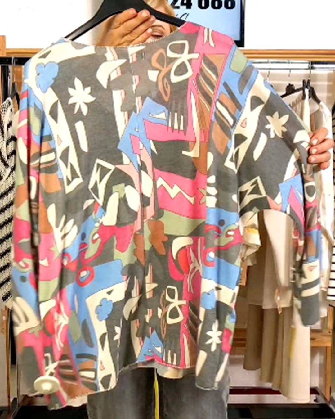 quiles_shop-camiseta-acualera-multicolor-mujer-tallas-grandes-low-cos