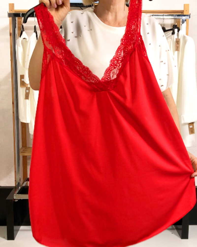 quiles_shop-camiseta-lencera-roja-mujer-tallas-grandes-low-cost
