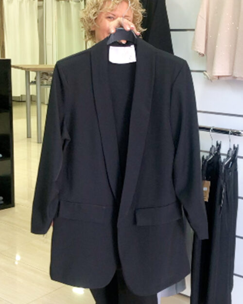 ikemi-blazer-city-negra-tendencias-juveniles-moda-low-cost