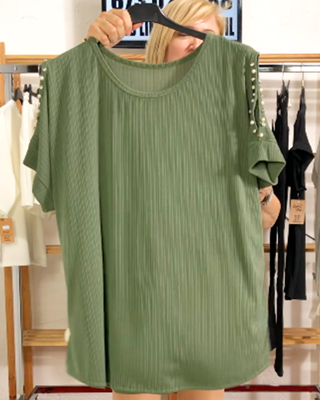 quilers_shop-camiseta-eclipse-verde-mujer-tallas-grandes-batratas