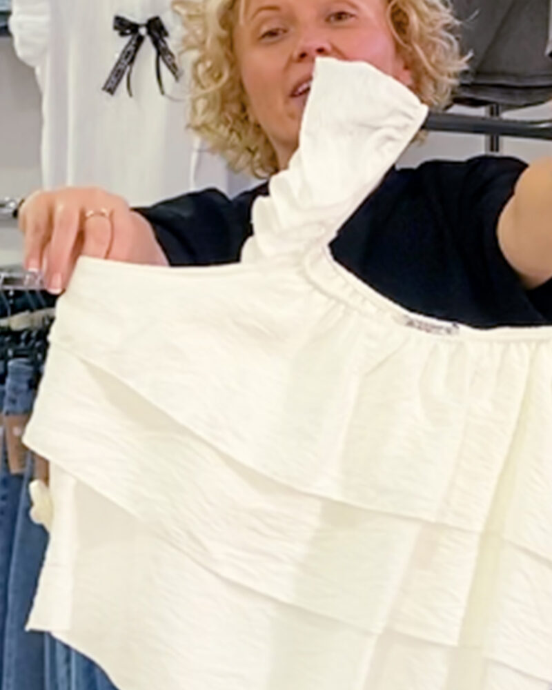 ikemi-blusa-volantes-blanca-tendencias-moda-joven-low-cost