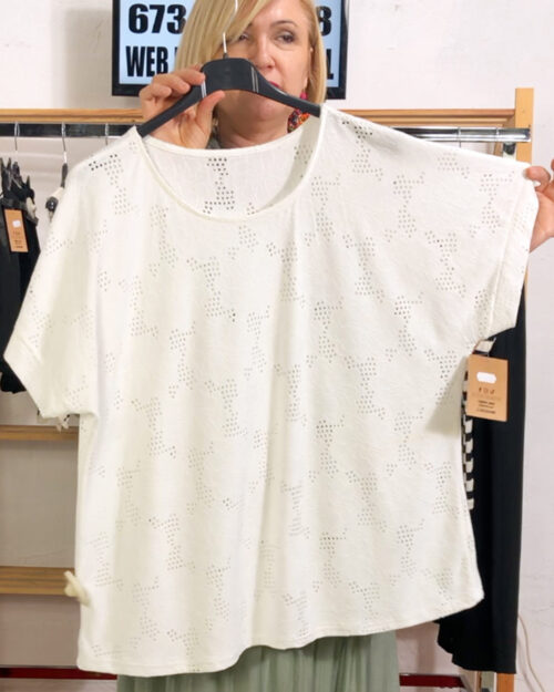 quiles_shop-camiseta-troquelada-blanca-ropa-mujer-tallas-grandes-baratas