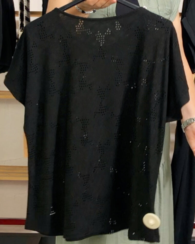 quiles_shop-camiseta-troquelada-negra-ropa-mujer-tallas-grandes-baratas