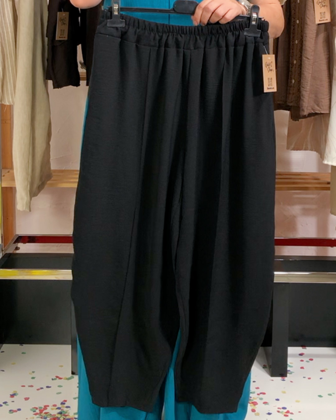 quiles_shop-pantalon-globo-negro-tendencias-mujer-tallas-grandes-baratas