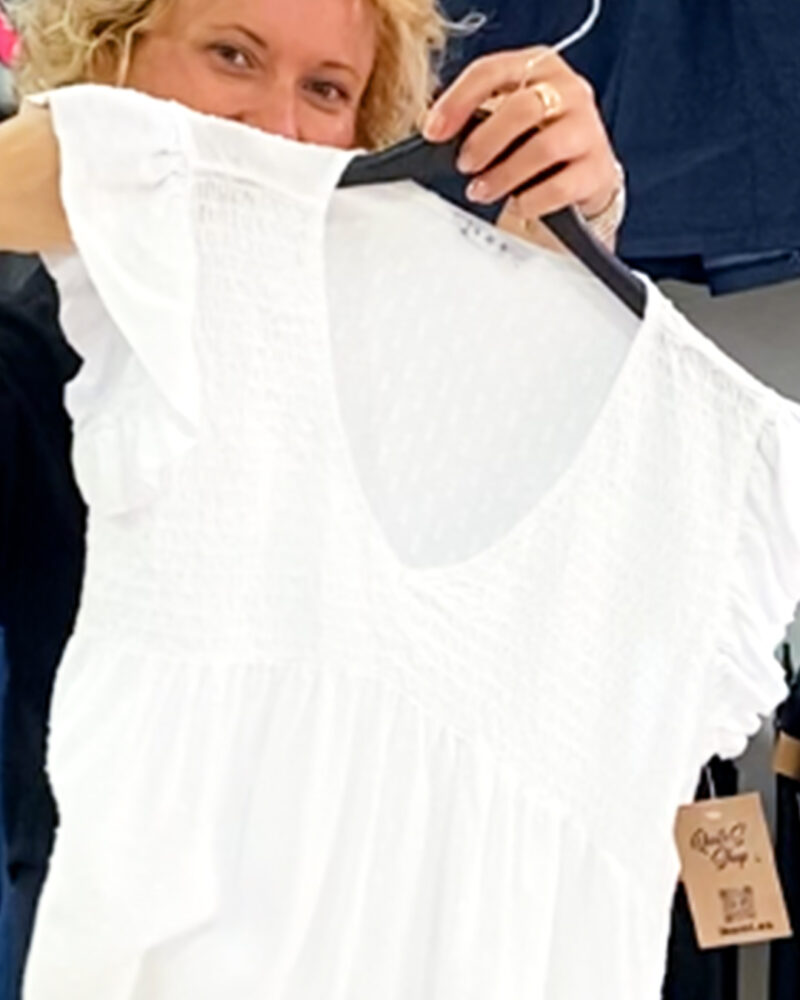 ikemi-blusa-boho-chic-blanca-tendencias-mujer-joven-baratas