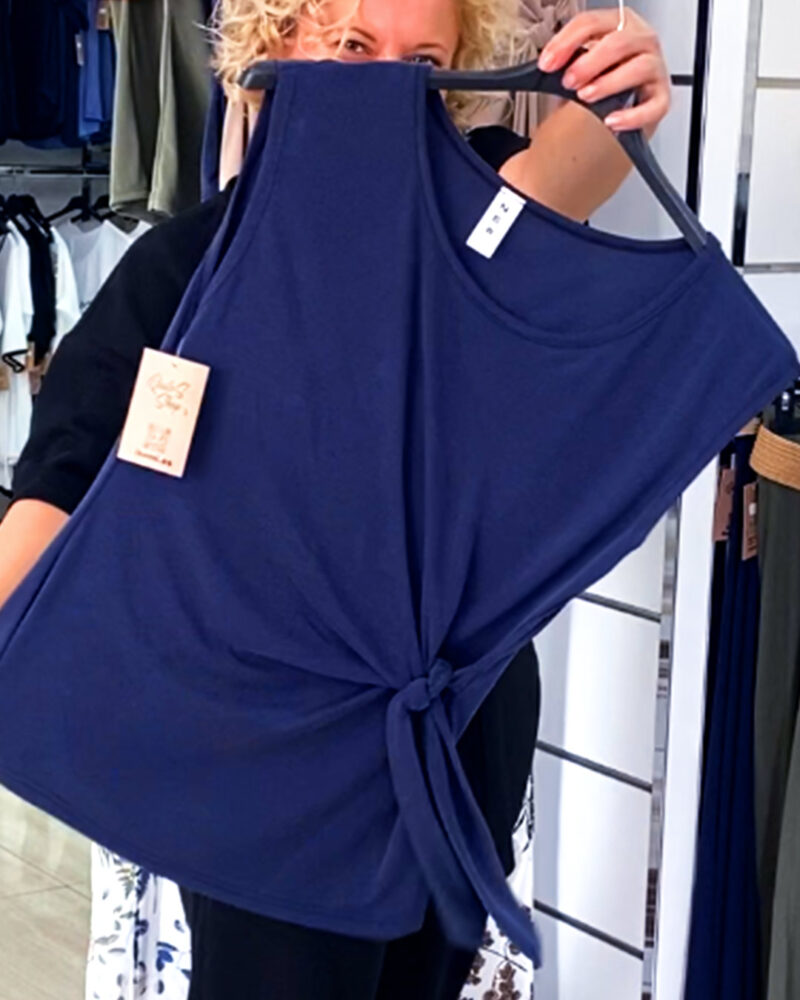 ikemi-camiseta-anudada-marino-tendencias-mujer-low-cost