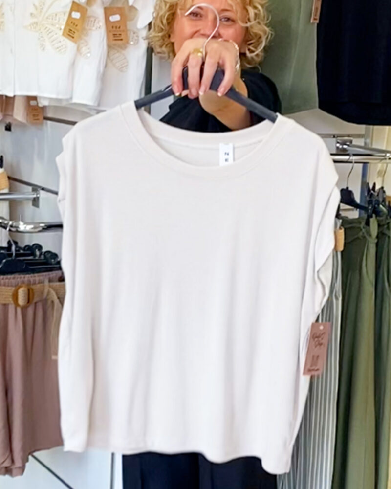 ikemi-camiseta-manga-plisada-beige-moda-mujer-joven-low-cost