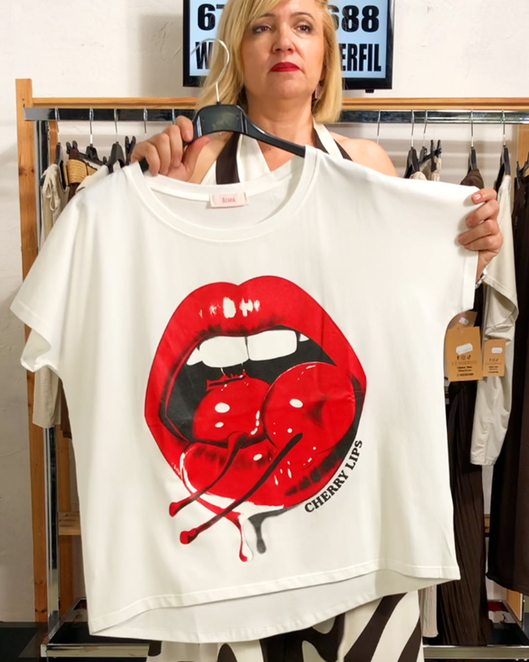 quiles_shop-camiseta-cherry-kiss-blanca-tendencias-mujer-joven-tallas-grandes-baratas