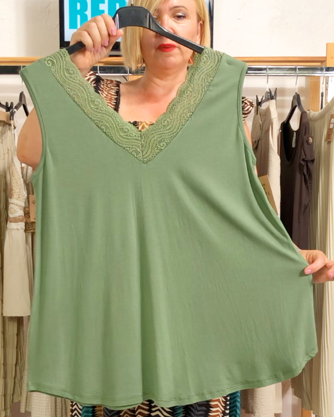 quiles_shop-camiseta-lencera-punto-verde-moda-mujer-tallas-grandes-baratas