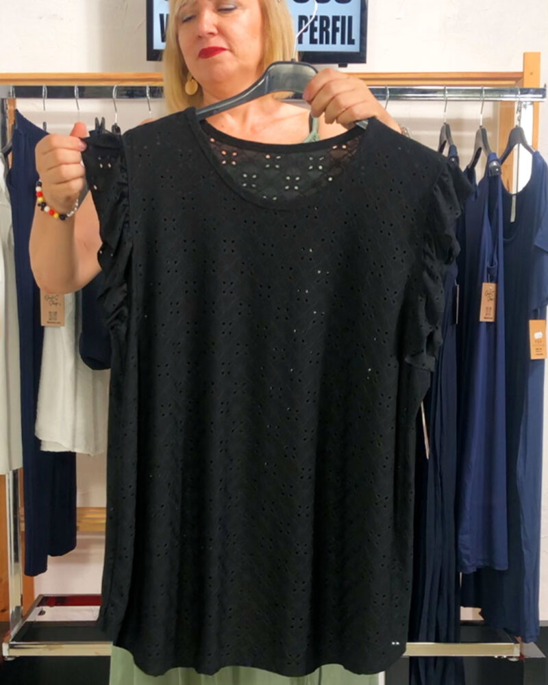 quiles_shop-camiseta-textura-negra-moda-mujer-tallas-grandes-baratas