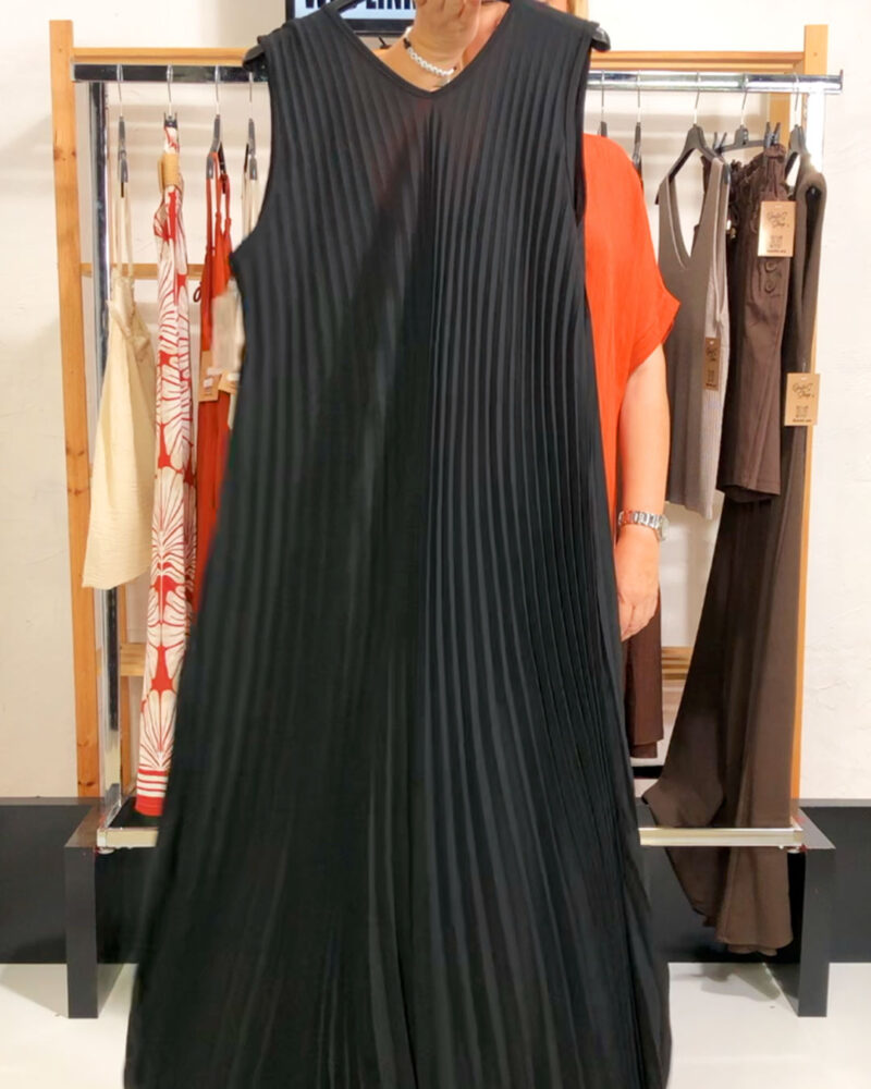 VESTIDO PLISADO BIES NEGRO ▷42/58 - Imagen 2