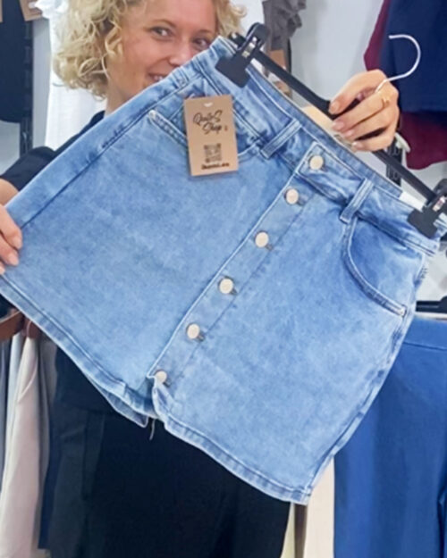 ikemi-falda-pantalon-denim-tendencias-verano-moda-mujer-joven-rebajas