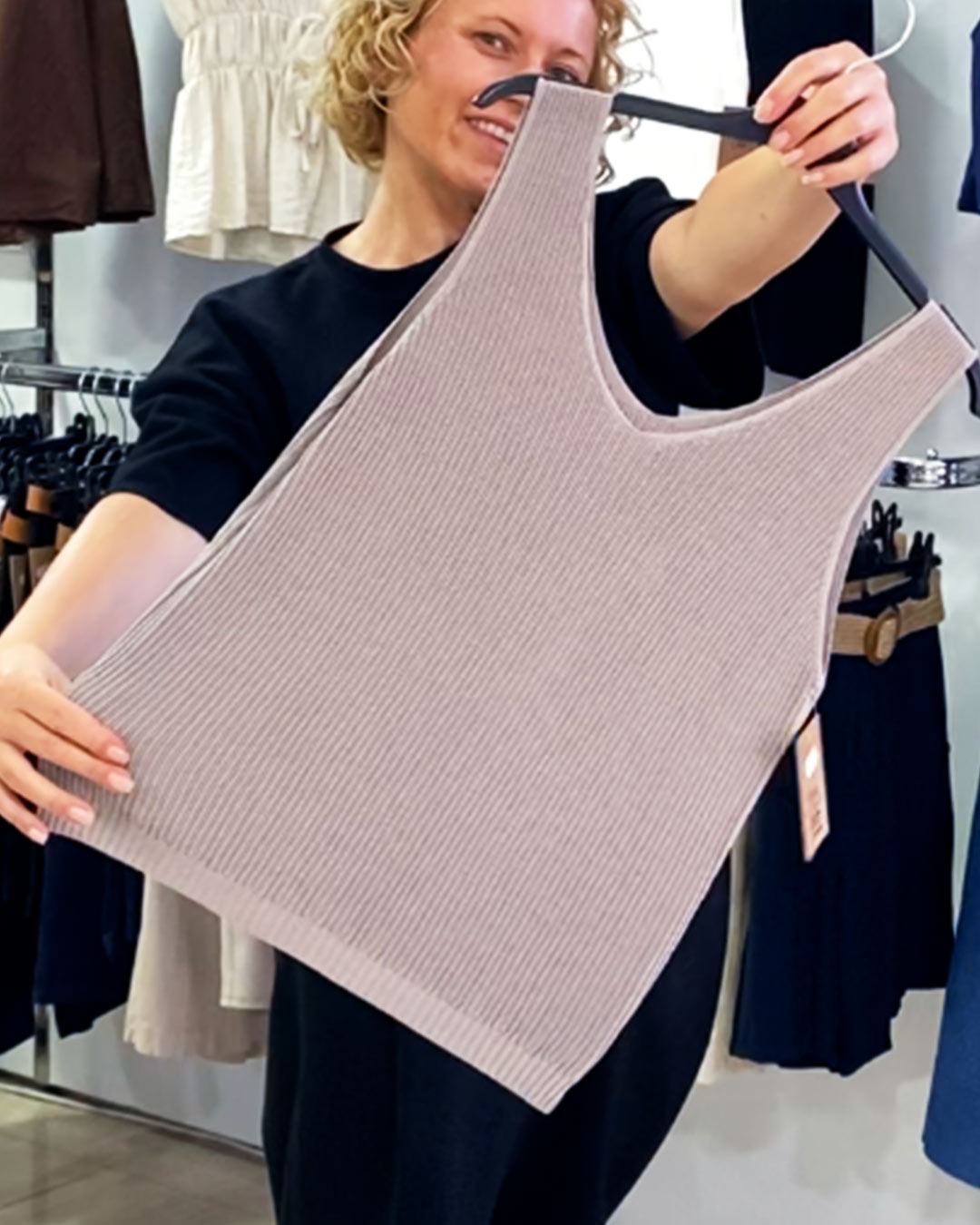 ikemi-jersey-basico-tierra-tendencias-verano-moda-mujer-joven-rebajas