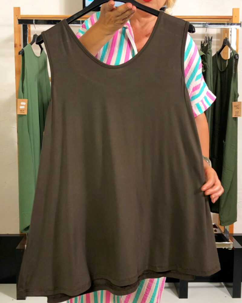 quiles_shop-camiseta-detalles-marron-tendencias-mujer-tallas-grandes-verano-rebajas
