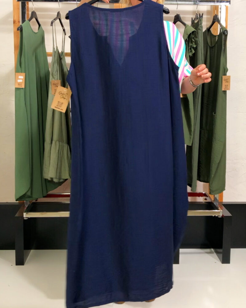 quiles_shop-vestido-midi-marino-tendencias-mujer-verano-rebajas
