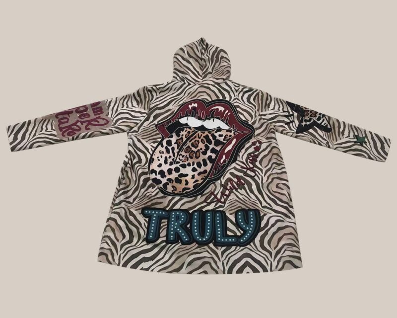 quiles_shop-chaqueta-capucha-neopreno-lengua-oi2526