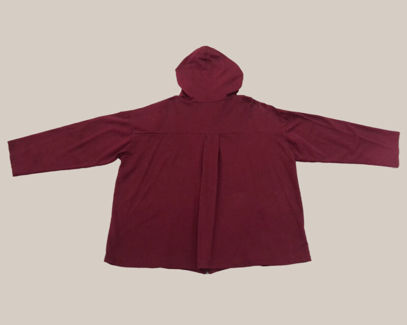 quiles_shop-chaqueta-capucha-urban-burdeos-tendencias-tallas-curvy-low-cost-oi2526