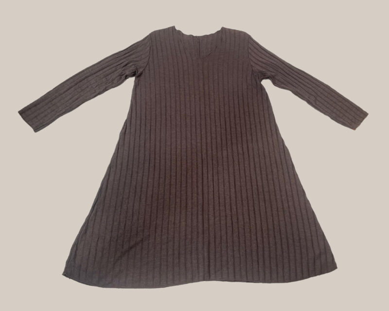quiles_shop-vestido-punto-canale-marron-midi-curvy
