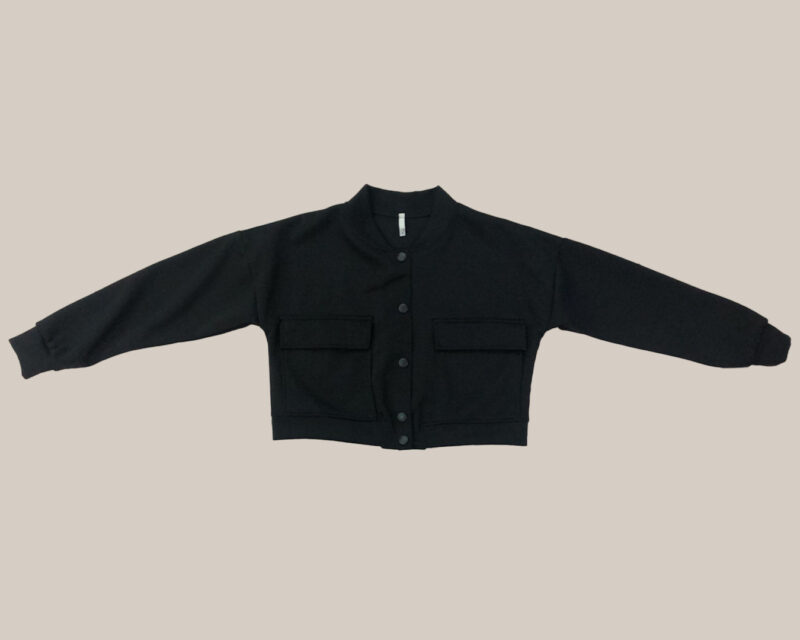 ikemi-chaqueta-bomber-cropped-negra-moda-joven-low-cost