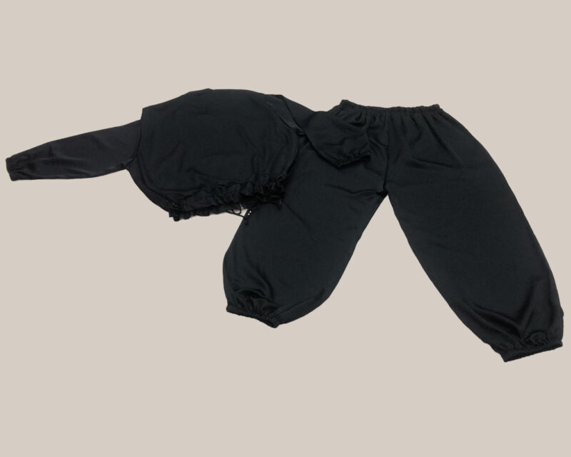 quiles_shop-outfit-saten-negro-tendencias-mujer-curvy-low-cost-oi2526