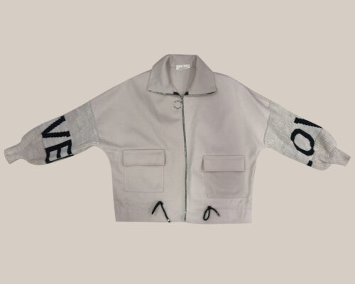 quiles_shop-chaqueta-love-beige-tendencias-juveniles-tallas-grandes