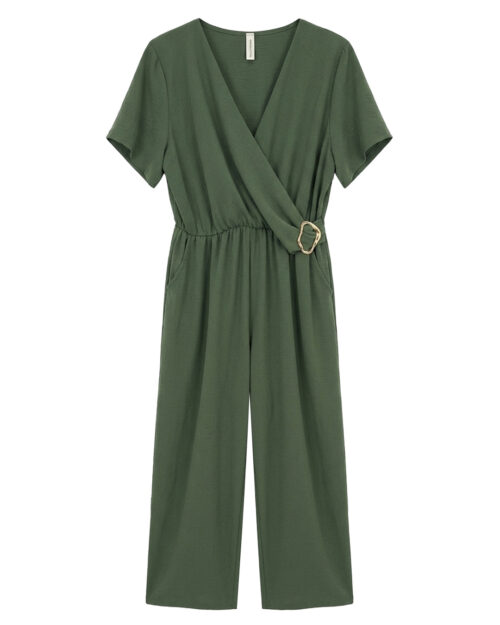 Mono Hera: mono hera de fiesta elegante en color verde con bolsillos laterales y hebilla dorada de Quiles_Shop.
