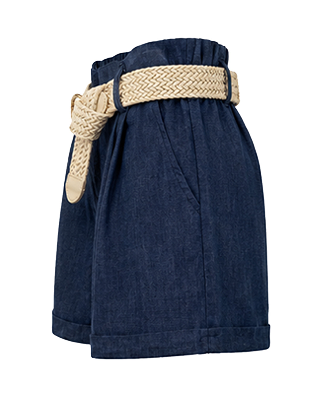 Short Vaquero Urban: pantalón corto vaquero elástico para mujeres reales de tallas curvy con cintura de tiro alto fruncida, dobladillo en el bajo y cinturón trenzado de Quiles_Shop.