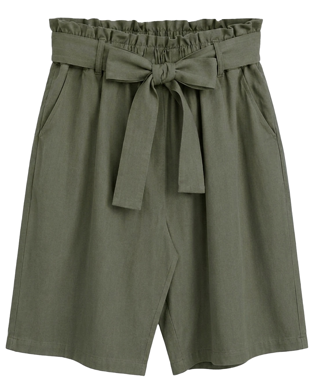 Pantalón Short Safari: pantalón corto para mujer real de precio accesible en color verde con cintura elástica alta de estilo paperbag, bolsillos funcionales y cinturón de lazo ajustable de Quiles_Shop.