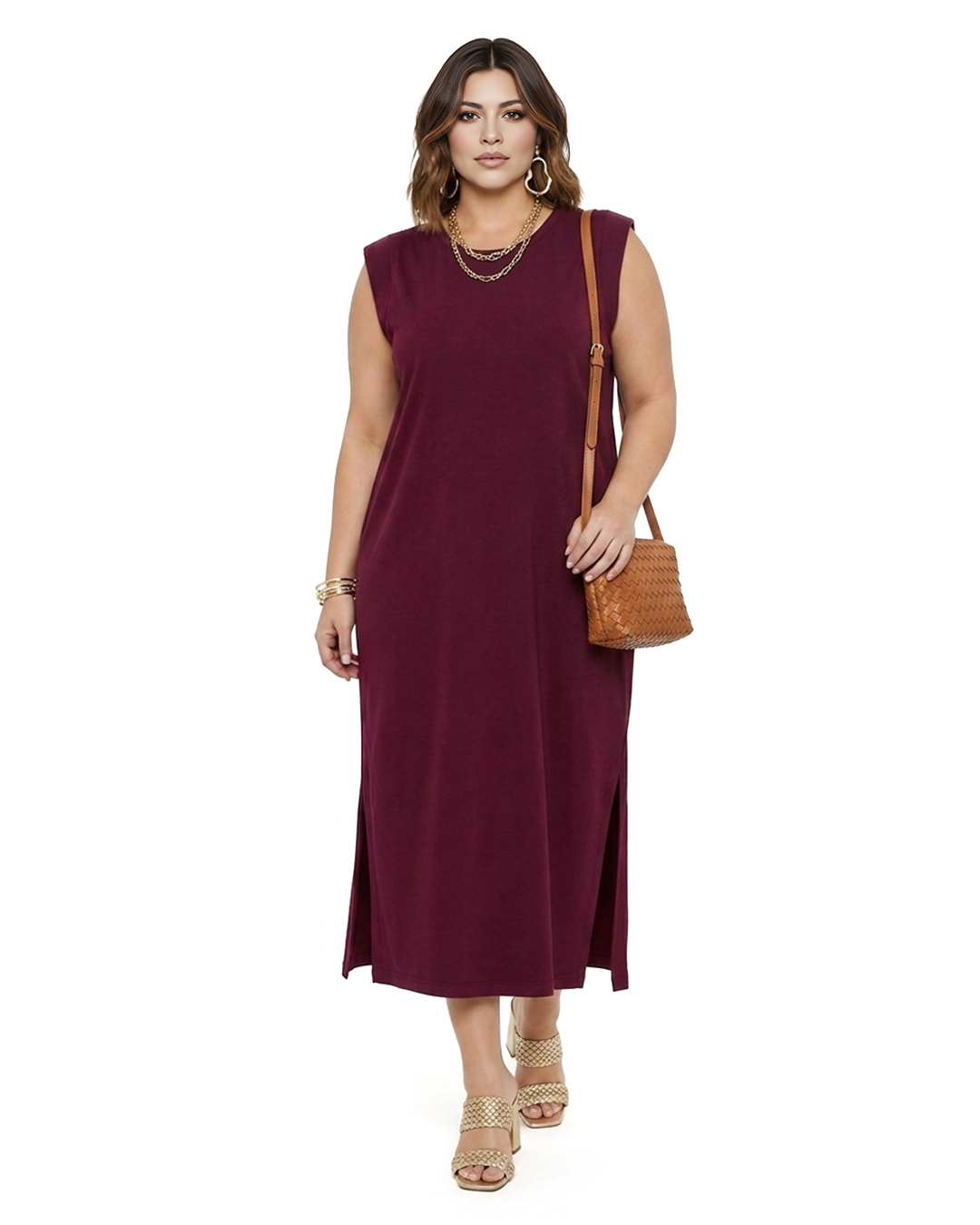 Vestido Minimal: vestido largo minimalista cómodo para mujer real de tallas grandes baratas con cuello redondo, diseño sin mangas de hombro prolongado y aberturas laterales en el bajo de Quiles_Shop.