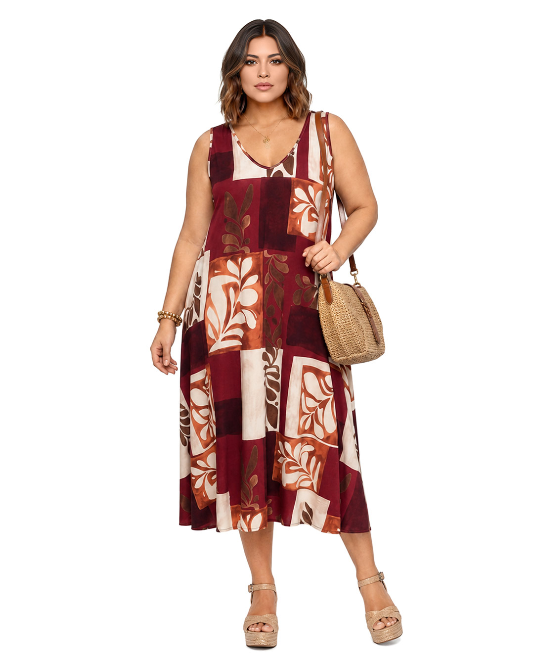 Vestido Mosaico: vestido largo de tirantes anchos para mujeres reales de tallas curvy con escote en pico y un estampado geométrico de hojas y cuadros de Quiles_Shop.