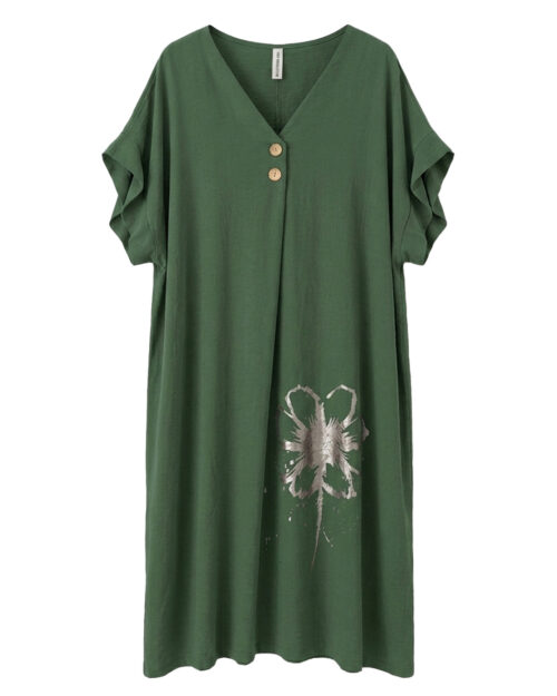 Vestido Petalos: vestido casual midi de lino para mujer real de tallas grandes baratas con cuello en pico con botones, manga corta suelta y detalle de flor metalizada de Quiles_Shop.