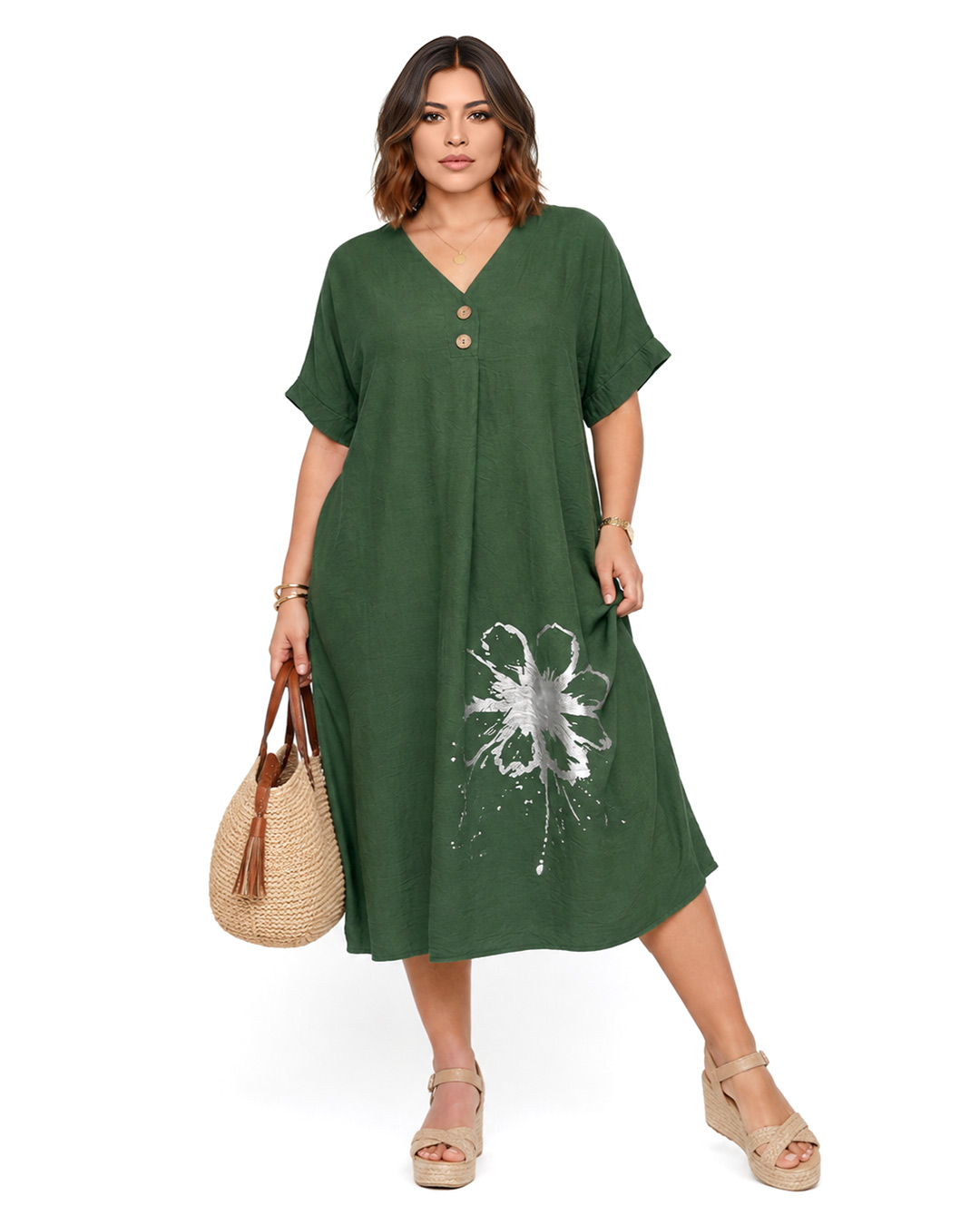 Vestido Petalos: vestido casual midi de lino para mujer real de tallas grandes baratas con cuello en pico con botones, manga corta suelta y detalle de flor metalizada de Quiles_Shop.