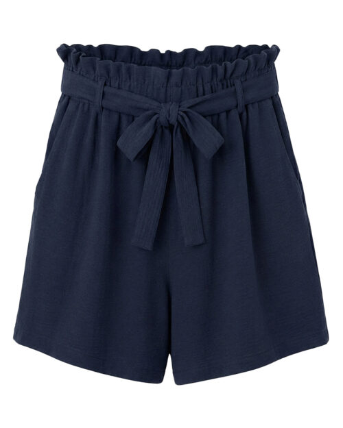 Bermuda Saona: pantalón corto de tiro alto para mujeres reales de tallas curvy con cintura elástica de estilo paperbag, bolsillos laterales y lazo decorativo de Quiles_Shop.
