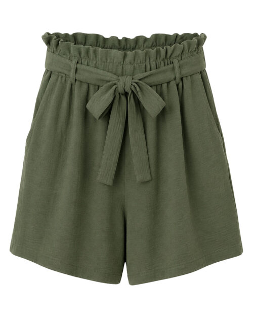 Bermuda Saona: pantalón corto de tiro alto para mujeres reales de tallas curvy con cintura elástica de estilo paperbag, bolsillos laterales y lazo decorativo de Quiles_Shop.