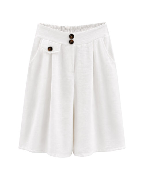 Bermuda Capri: falda pantalón de diario color blanco en viscosa fluida elástica con bolsillos, botones decorativos de carey y cinturilla trasera elástica de Quiles_Shop.