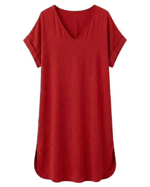 estido Boho Chic: vestido midi fluido de estilo túnica para mujeres reales de tallas curvy con escote en pico, manga corta integrada y bajo redondeado con aberturas laterales de Quiles_Shop.