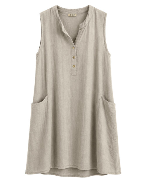 Vestido Formentera: vestido corto suelto de lino y algodón para mujeres reales de tallas curvy con cuello mao, escote de botones, bolsillos y diseño sin mangas de Quiles_Shop.