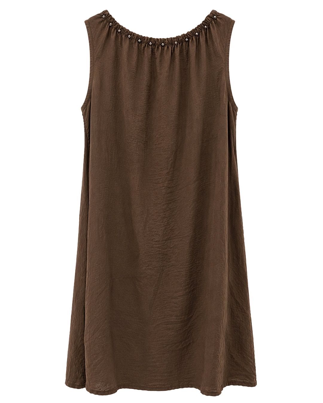 Vestido Arizona: vestido sin mangas color marrón con cuello fruncido decorado con tachas plateadas de Quiles_Shop.