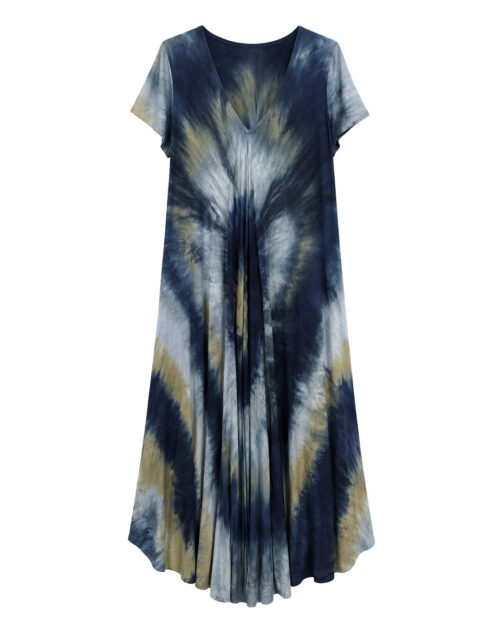 Vestido Bora Bora: vestido largo de diario con escote en pico, bajo asimétrico en picos y estampado tie-dye turquesa en tejido fluido de viscosa de Quiles_Shop.
