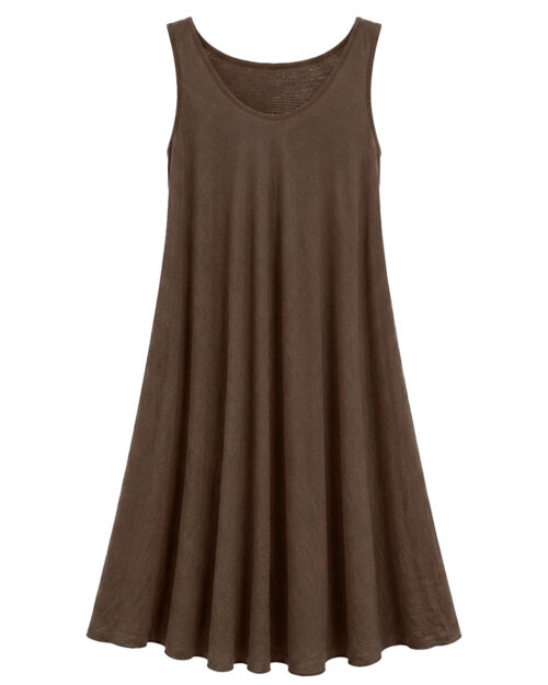 Vestido Calado: vestido de color marrón sin mangas en viscosa con textura arrugada y espalda con canesú de rejilla calada de Quiles_Shop.