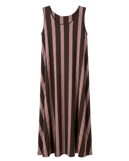 Vestido Retro: vestido largo sin mangas en licra fría con estampado de rayas verticales de Quiles_Shop (Imagen generada por IA).