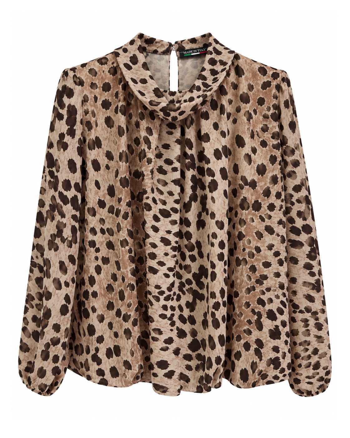 Blusa Animal Chic beige curvy con estampado animal print, lazada y mangas semitransparentes