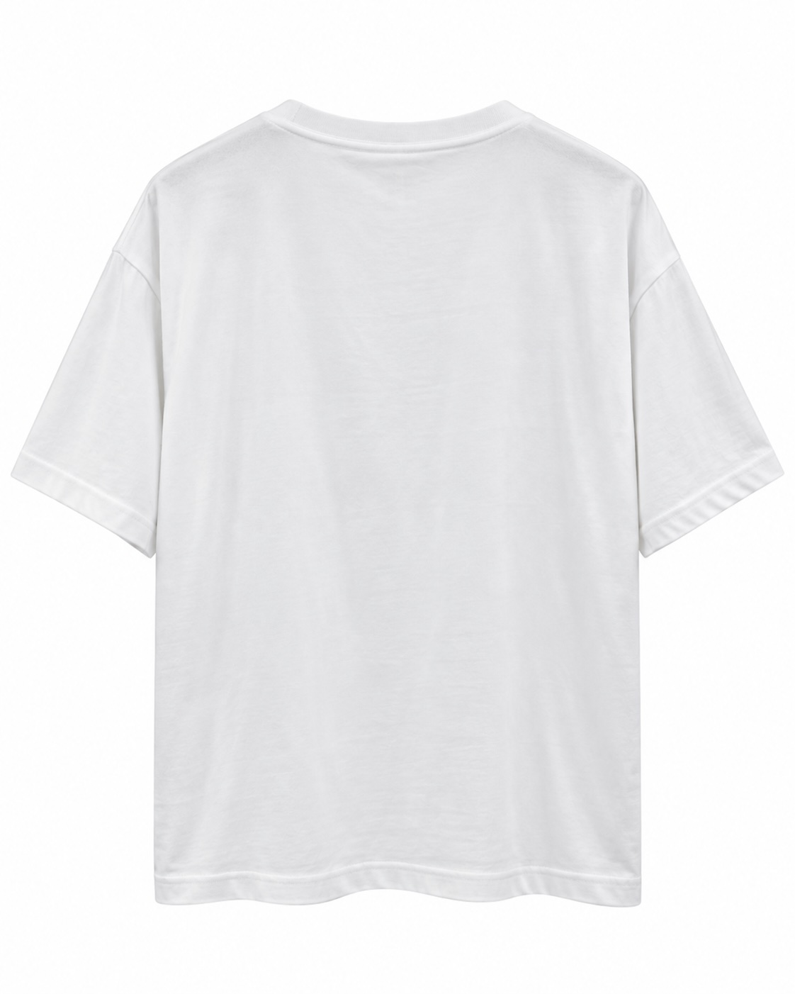 Camiseta New York blanca chocolate de mujer vista de espalda, con corte amplio y diseño liso