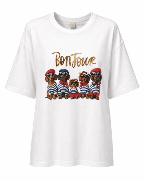 Delantero camiseta oversize perritos Bonjour blanca con estampado parisino