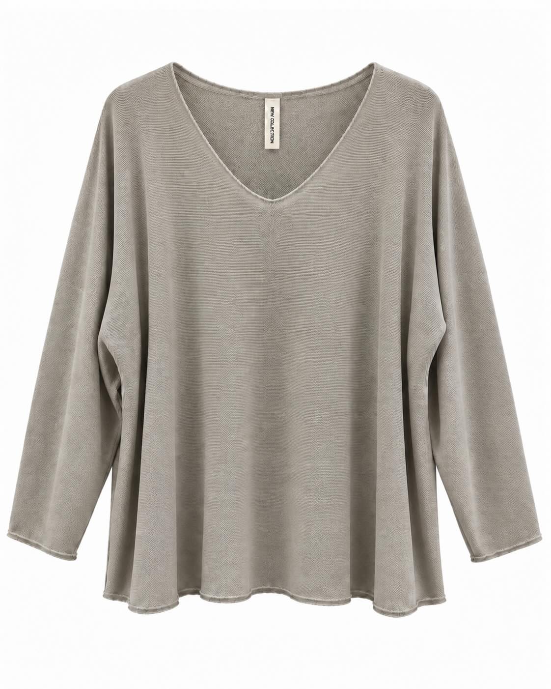 Camiseta relieve beige para mujer con cuello pico y manga larga