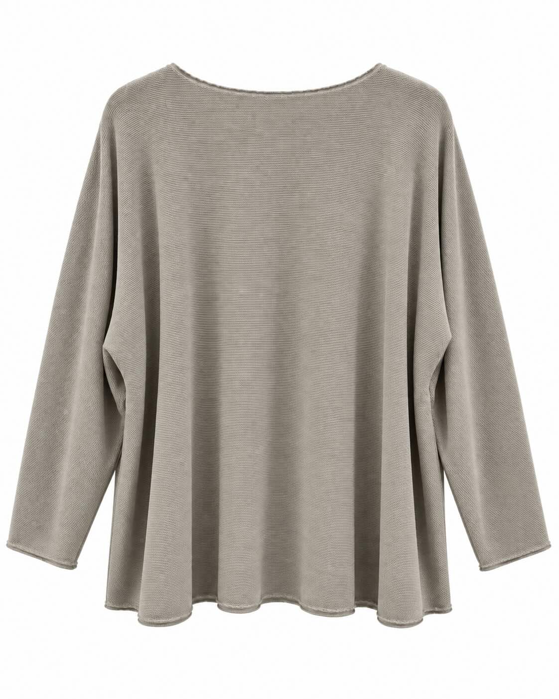 Camiseta relieve beige para mujer vista de espalda con corte amplio